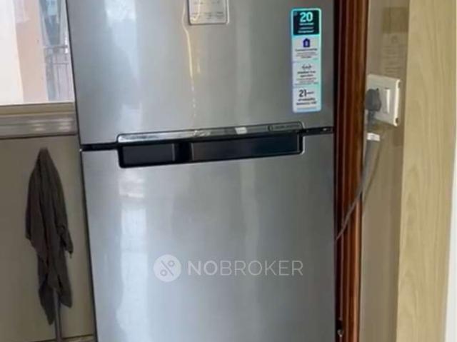 2 BHK Flat In Antriksh Golf Address, Sector 150 for Rent In