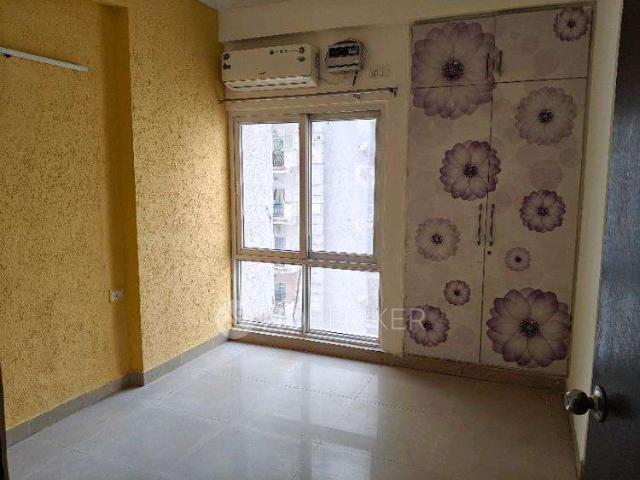 2 BHK Flat In Antriksh Golf View for Rent In Sector 78