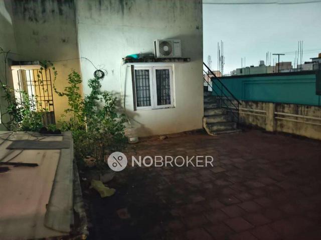 2 BHK Flat In Apartmemt For Sale In Gerugambakkam