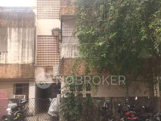 2 BHK Flat In Apartment For Sale In Adyar