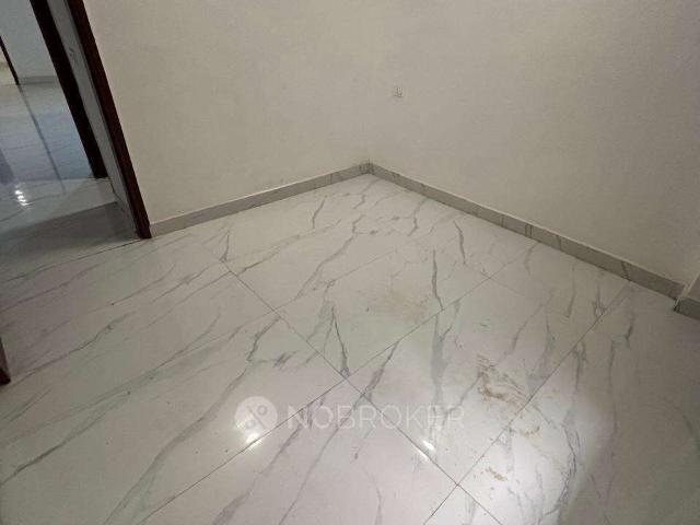 2 BHK Flat In Apartment For Sale In Chattarpur