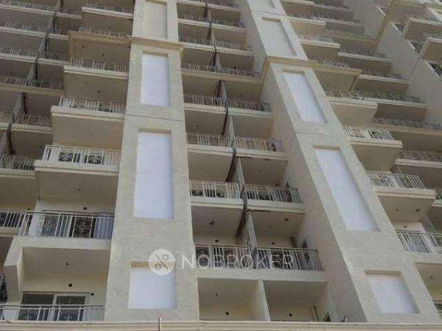 2 BHK Flat In Apartment For Sale In Mahagun Mantra