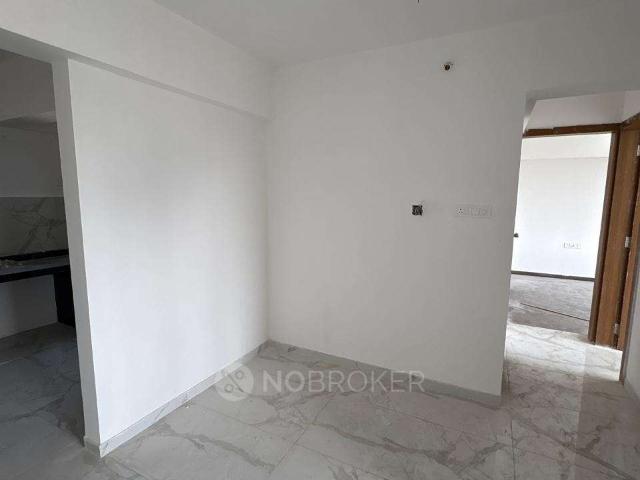 2 BHK Flat In Apartment For Sale In Mundhwa