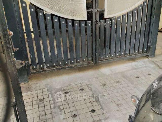 2 BHK Flat In Standalone Building for Rent In Btm Layout