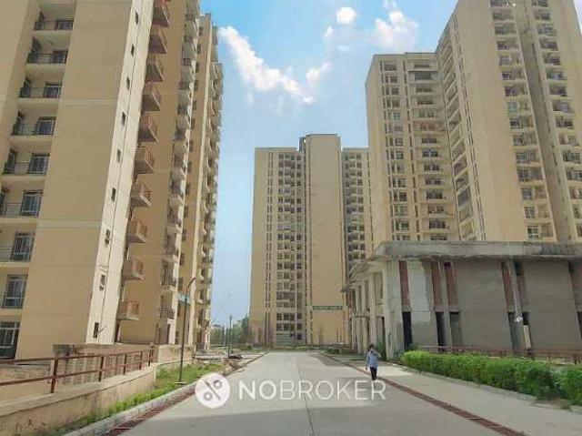2 BHK Flat In Yamuna Expressway Authority Flat for Rent In Yamuna Expressway