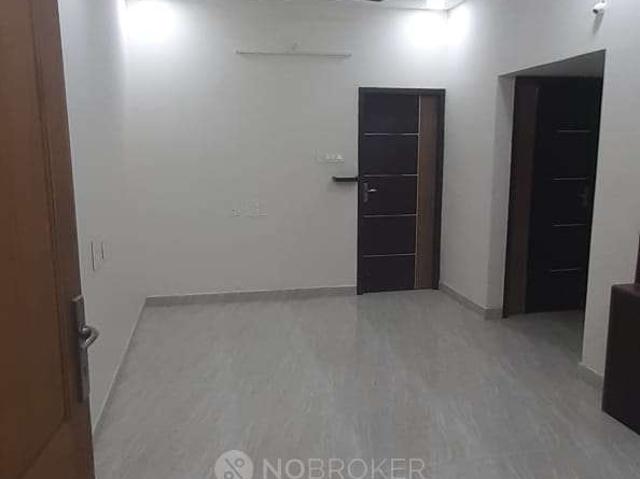 2 BHK Flat In Aprtment For Sale In Pammal