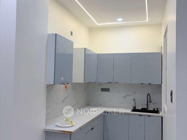 2 BHK Flat In Arena Ultima 107 for Rent In Sector 107
