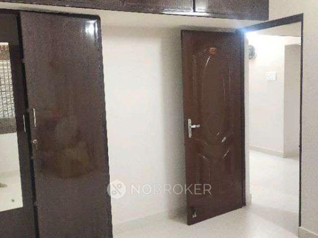 2 BHK Flat In Arjun Enclave For Sale In 99, Nethaji St, Mut