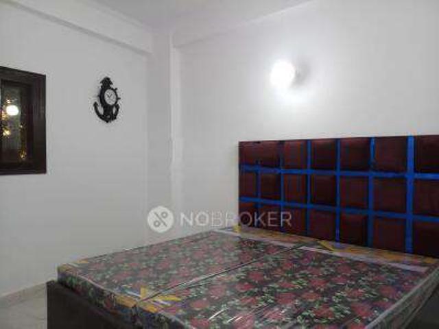 2 BHK Flat In Aryan Apartments, Sector 73 For Sale In Sector 73