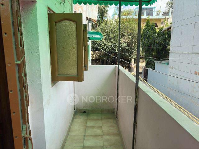 2 BHK Flat In Ashoka Enclave for Rent In Paschim Vihar