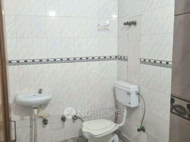 2 BHK Flat In Asha Niwas for Rent In Laxman Vihar