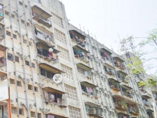 2 BHK Flat In Ashirwad Building For Sale In Andheri West