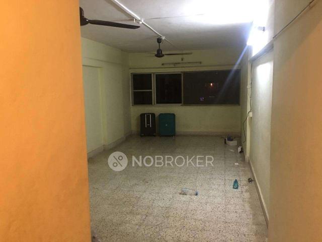 2 BHK Flat In Asmita Jyothi Chs For Sale In Malad West