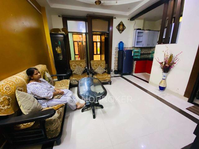 2 BHK Flat In Builder Floor for Rent In Niti Khand I