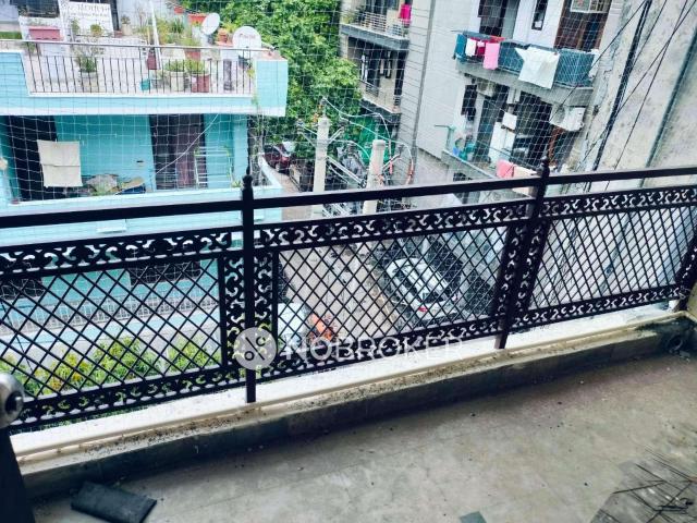 2 BHK Flat In Builder Floor For Sale In Sainik Farm