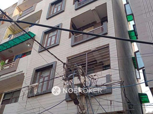 2 BHK Flat In Builder Floor For Sale In Paharganj
