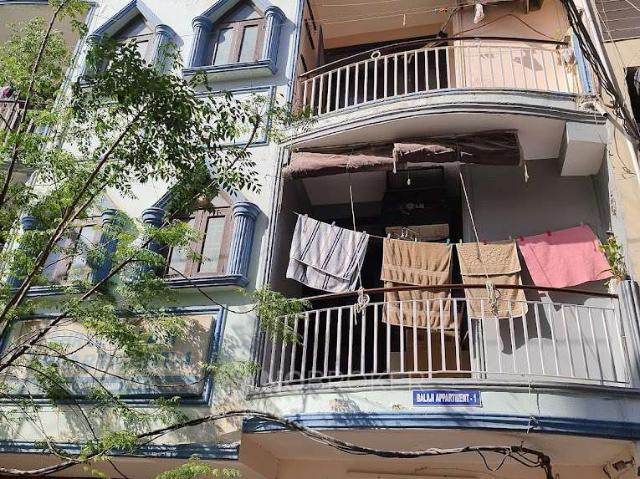 2 BHK Flat In Balaji Apartment For Sale In Sector 1