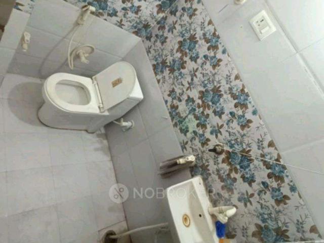 2 BHK Flat In Balaji Homes 5 for Rent In Sahibabad