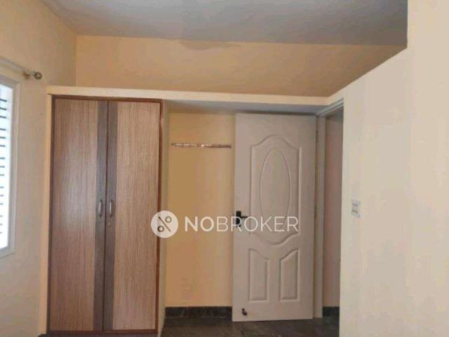 2 BHK Flat In Basaweshwara Nilaya for Rent In Jp Nagar 7th