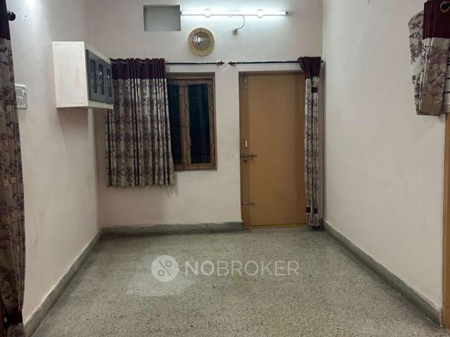 2 BHK Flat In Bar Mansion For Sale In Vivekananda Nagar, Kukatpally