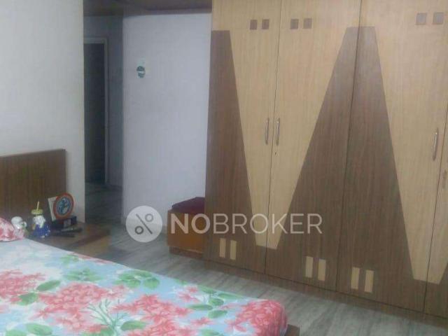 2 BHK Flat In Bhanukanth Complex For Sale In Goregaon