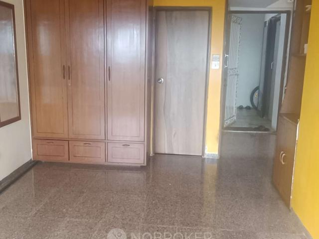 2 BHK Flat In Bhagtani Apartments For Sale In Bandra West