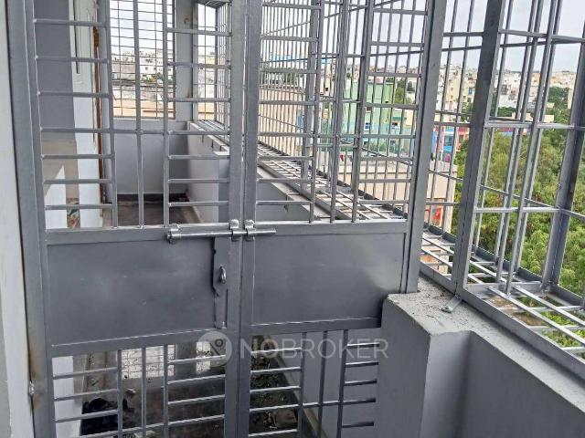 2 BHK Flat In Bhavana Heights, Pragathi Nagar for Rent In Pragathi Nagar