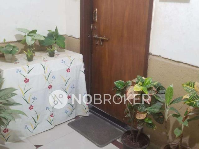 2 BHK Flat In Bhoomi Valley, For Sale In Kandivali East