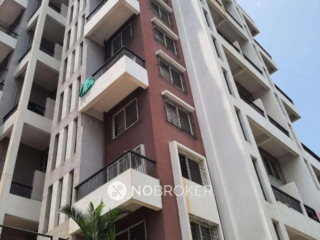 2 BHK Flat In Bhujbal Valay for Rent In Hadapsar