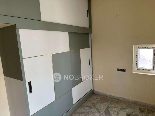 2 BHK Flat In Bindu Plaza for Rent In Kukatpally