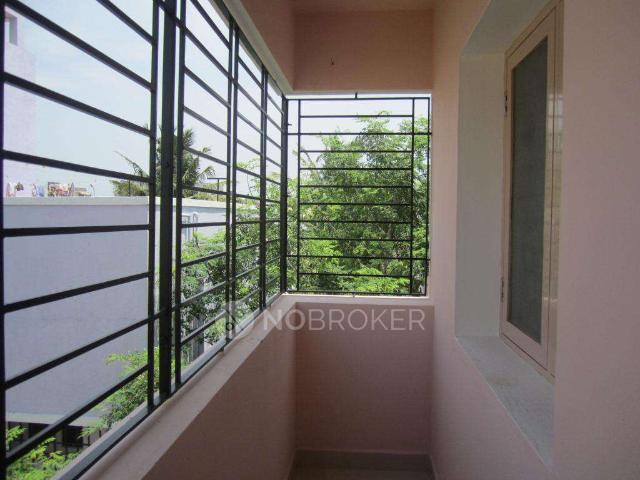 2 BHK Flat In Bk Rohini Castle For Sale In Kovilambakkam