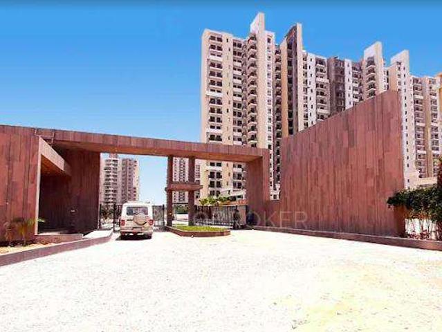 2 BHK Flat In Bptp Spacio For Sale In Sector 37d