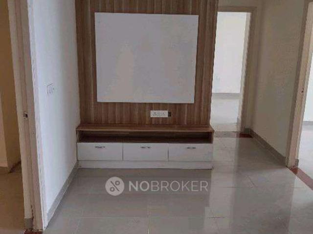 2 BHK Flat In Bs Vaibhav Heritage Height for Rent In Ek Murti Gol Chakar, Vaibhav Heritage Height, Panchsheel Green, Ithaira, Uttar Pradesh 201009, India
