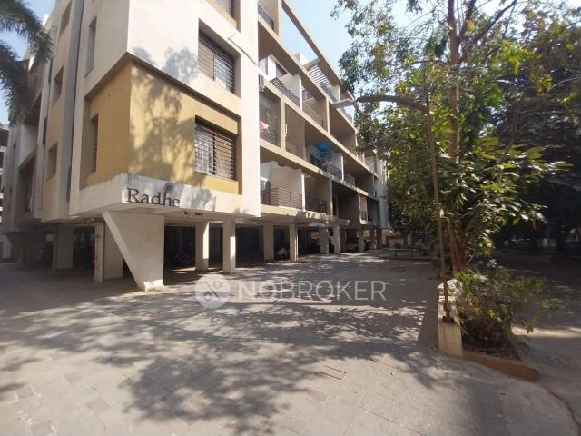 2 BHK Flat In Camelot Housing Society Vimannagar For Sale I