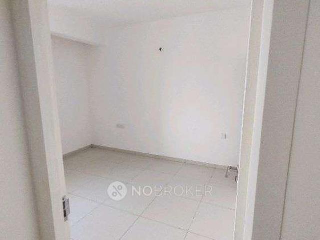 2 BHK Flat In Casagrand Zenith for Rent In Medavakkam