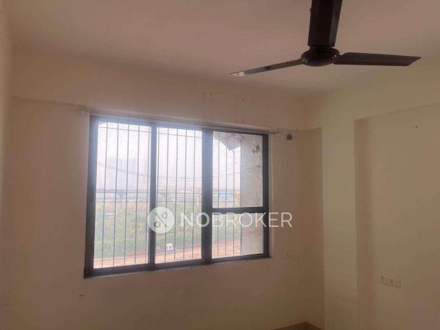 2 BHK Flat In Castle Rock For Sale In Wadala