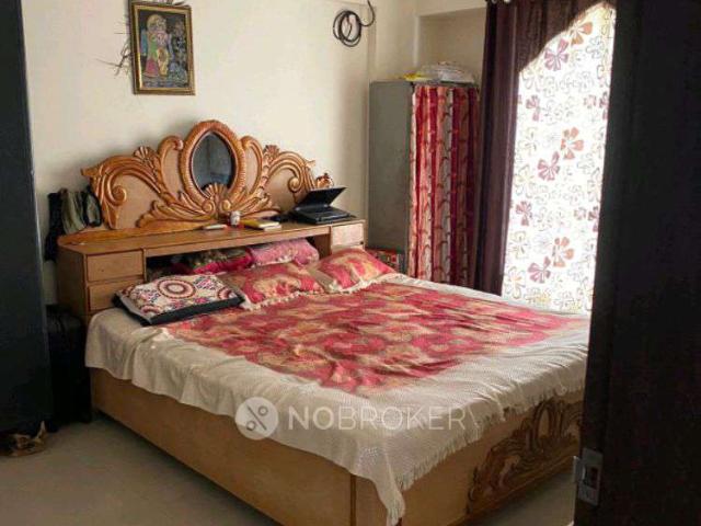 2 BHK Flat In Celebria Society for Rent In Hadapsar