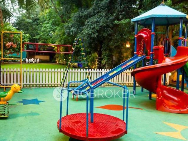 2 BHK Flat In Ch Saikrupa Chsl For Sale In Borivali West