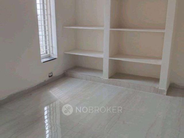 2 BHK Flat In Chakrapuri Colony For Sale In G8mj+vjr, Ameen