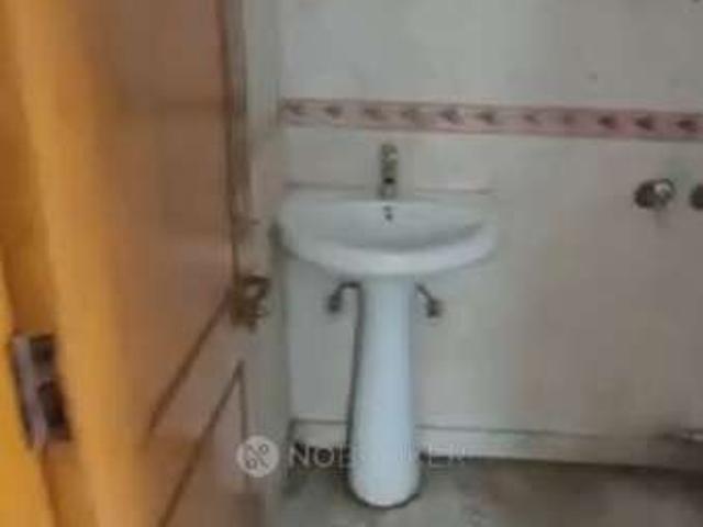 2 BHK Flat In Chhattarpur Enclave Phase 2 for Rent In Chhatarpur, New Delhi