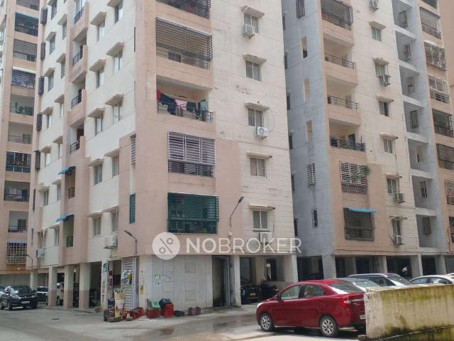 2 BHK Flat In Chitrapuri Hills Colony For Sale In Manikonda