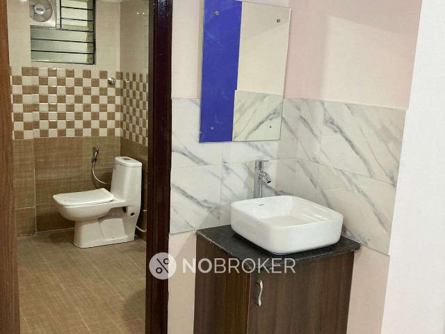 2 BHK Flat In Cmrs Moonstone for Rent In Whitefield