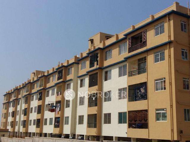 2 BHK Flat In Commandor Glory For Sale In Vidyaranyapura