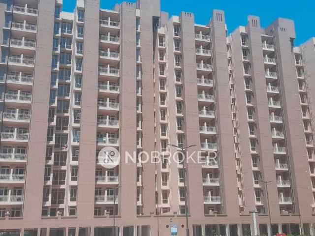2 BHK Flat In Consicent Habitat For Sale In Sector 99a