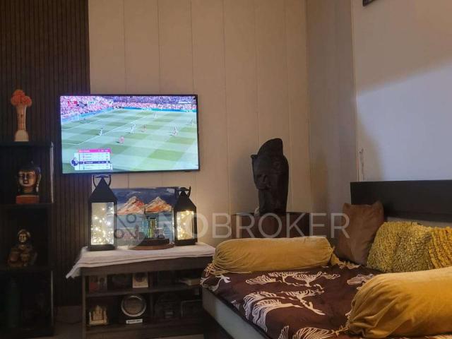 2 BHK Flat In Cosmos Executive Apartment, Palam Vihar For S