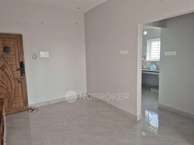 2 BHK Flat In Creative Patria Castle, Ambattur for Lease In