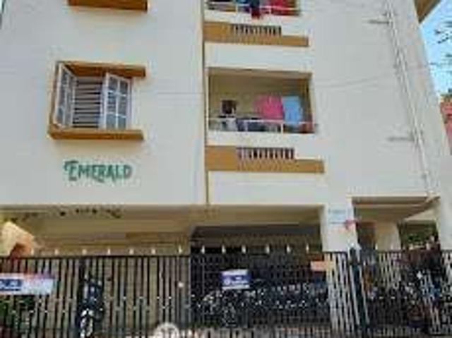 2 BHK Flat In Csvr Emerald For Sale In Banaswadi