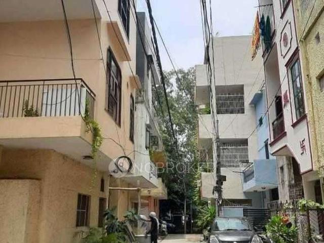 2 BHK Flat In D2 16 For Sale In Janakpuri