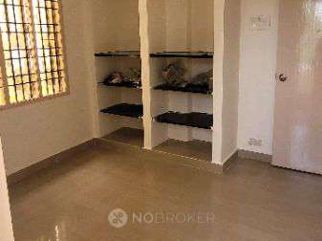 2 BHK Flat In Dwaraka Apartments for Lease In Kannan Colony, Pazavanthangal
