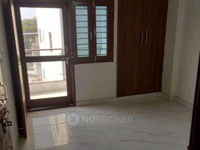 2 BHK Flat In Dwarka Kunj for Rent In Sector 27